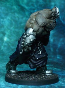 170129-others-7-sins-hell-club-grin-side