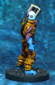 170227-the-others-7-sins-pride-controller-side