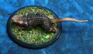 170227-warhammer-quest-rat-oval-base-20x25